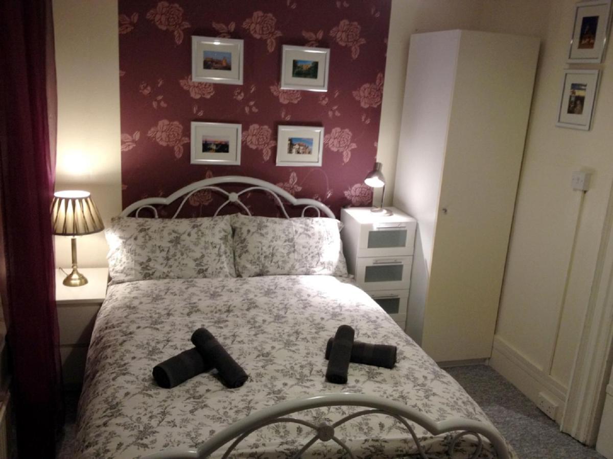 F1- Very Nice City Centre Apartment Единбург Екстер'єр фото